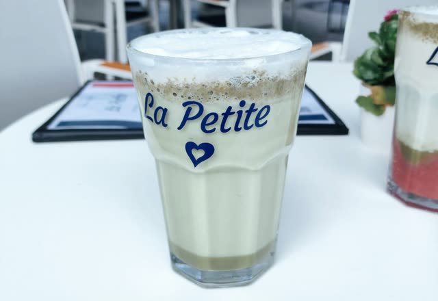 Café Atmosphäre im La Petite